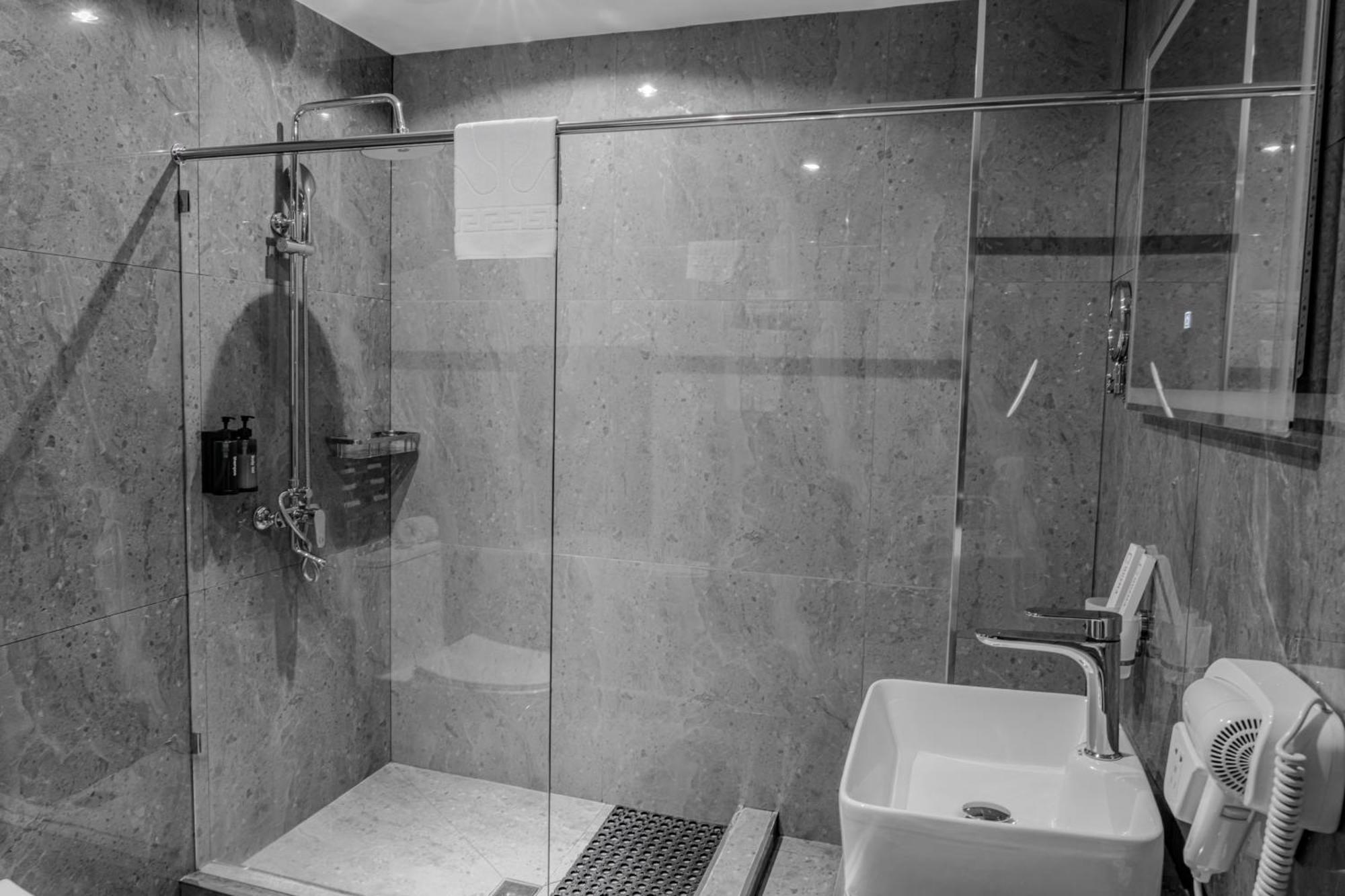 Husma Hotel & Spa Tashkent Exterior foto